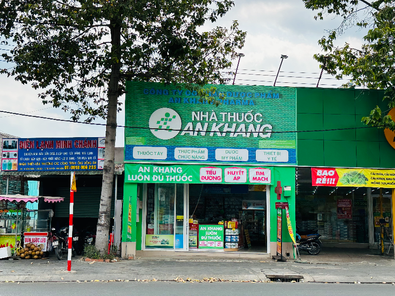 Nhà thuốc An Khang tại 258 Lê Hồng Phong, Khu phố 5 (Ngay Bách hóa XANH đối diện Chợ Phú Hòa), Phường Phú Lợi, Thành phố Hồ Chí Minh, Việt Nam